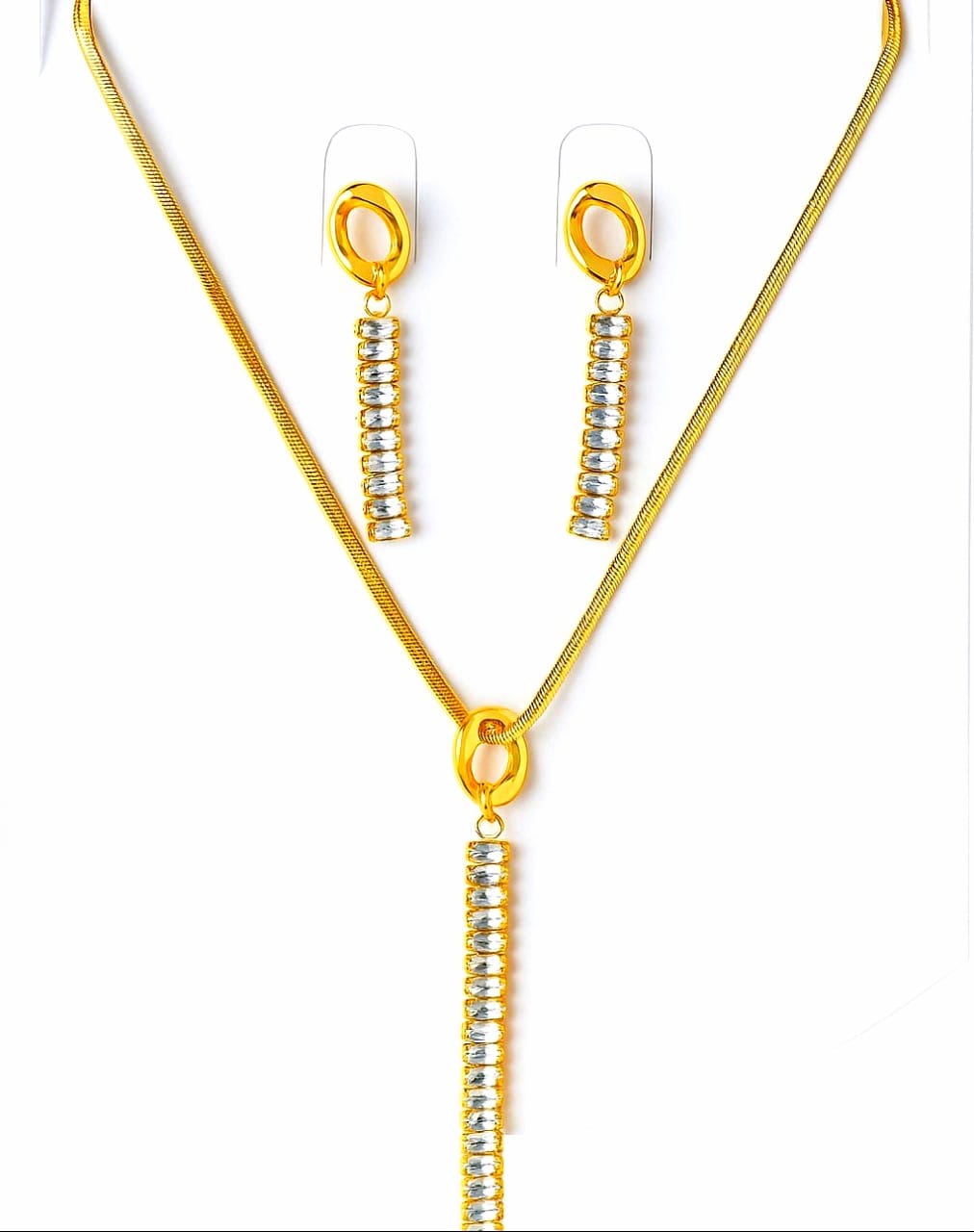 AD Crystal Jewellery Set for Women – Gold-Plated Pendant Necklace with Snake Chain & Matching Earrings - Image 2